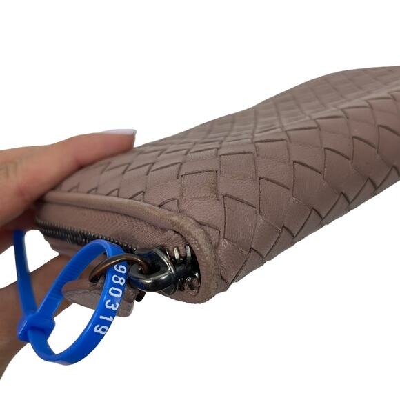 Bottega Veneta Intrecciato Zip Around Long Wallet Leather Weave Light Pink - Picture 10 of 12